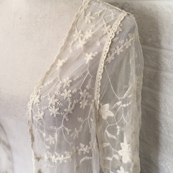 G Collection lace cardigan - Picture 2 of 8